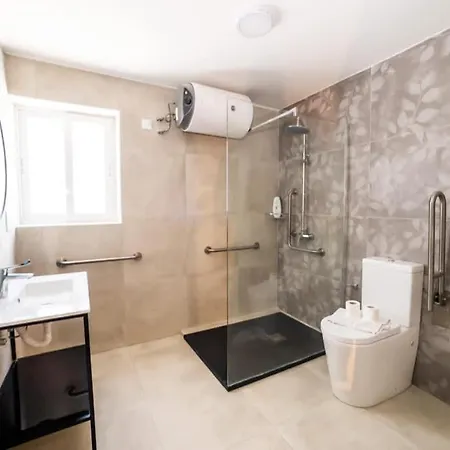 Peaceful Penthouse With Country Views - By Hostmt * St. Paul's Bay